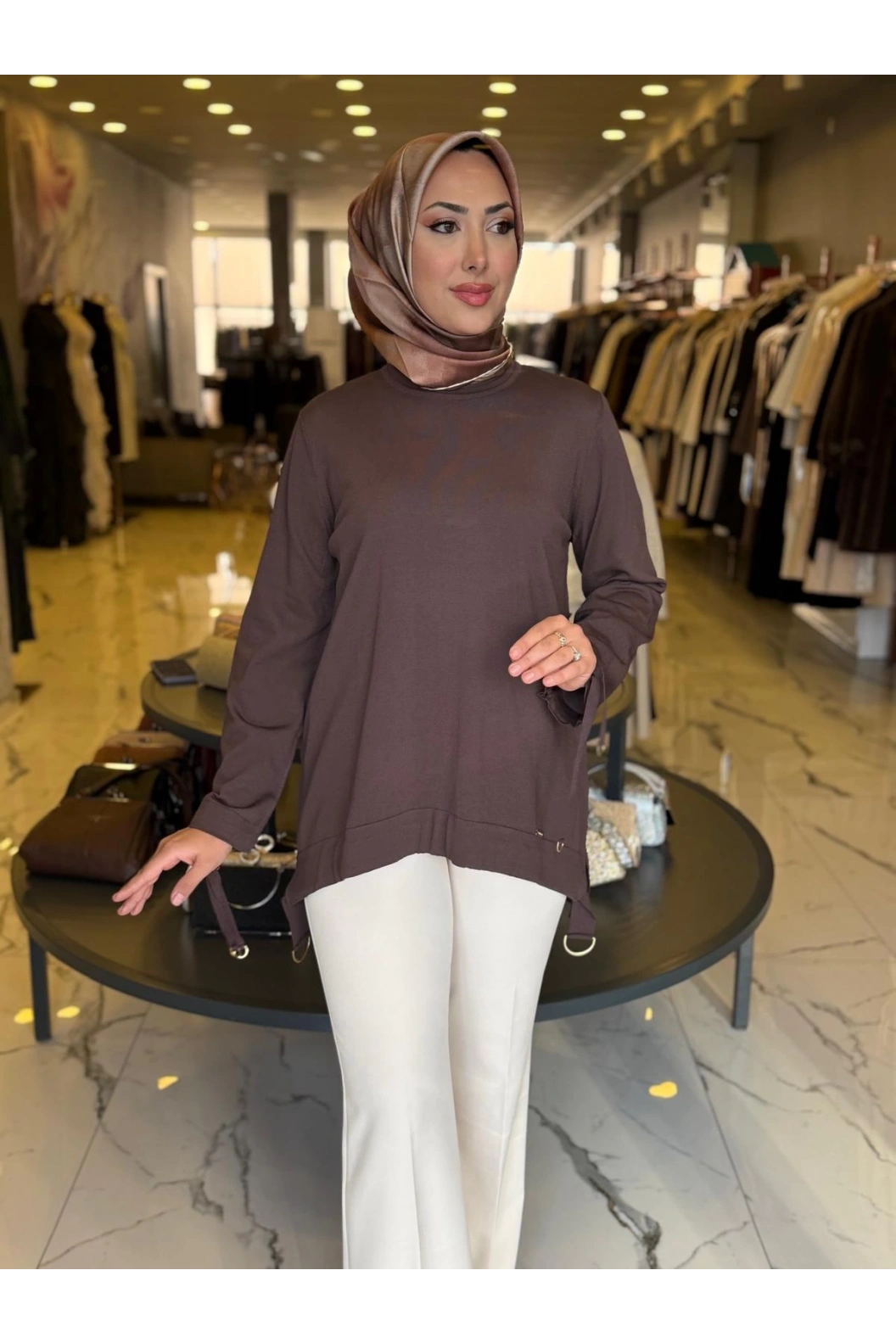 NİLİWİ-ÖN ETEĞİ BÜZGÜLÜ TUNİK KAHVE