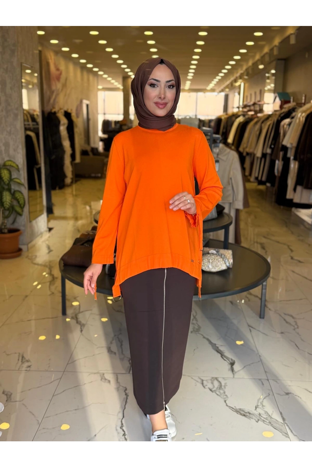 NİLİWİ-ÖN ETEĞİ BÜZGÜLÜ TUNİK TURUNCU