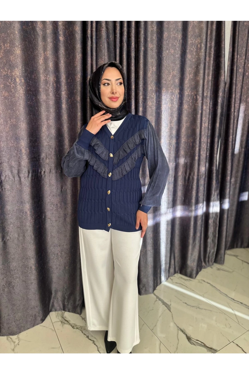 NİLİWİ-V YAKA FIRFIRLI HIRKA LACİVERT