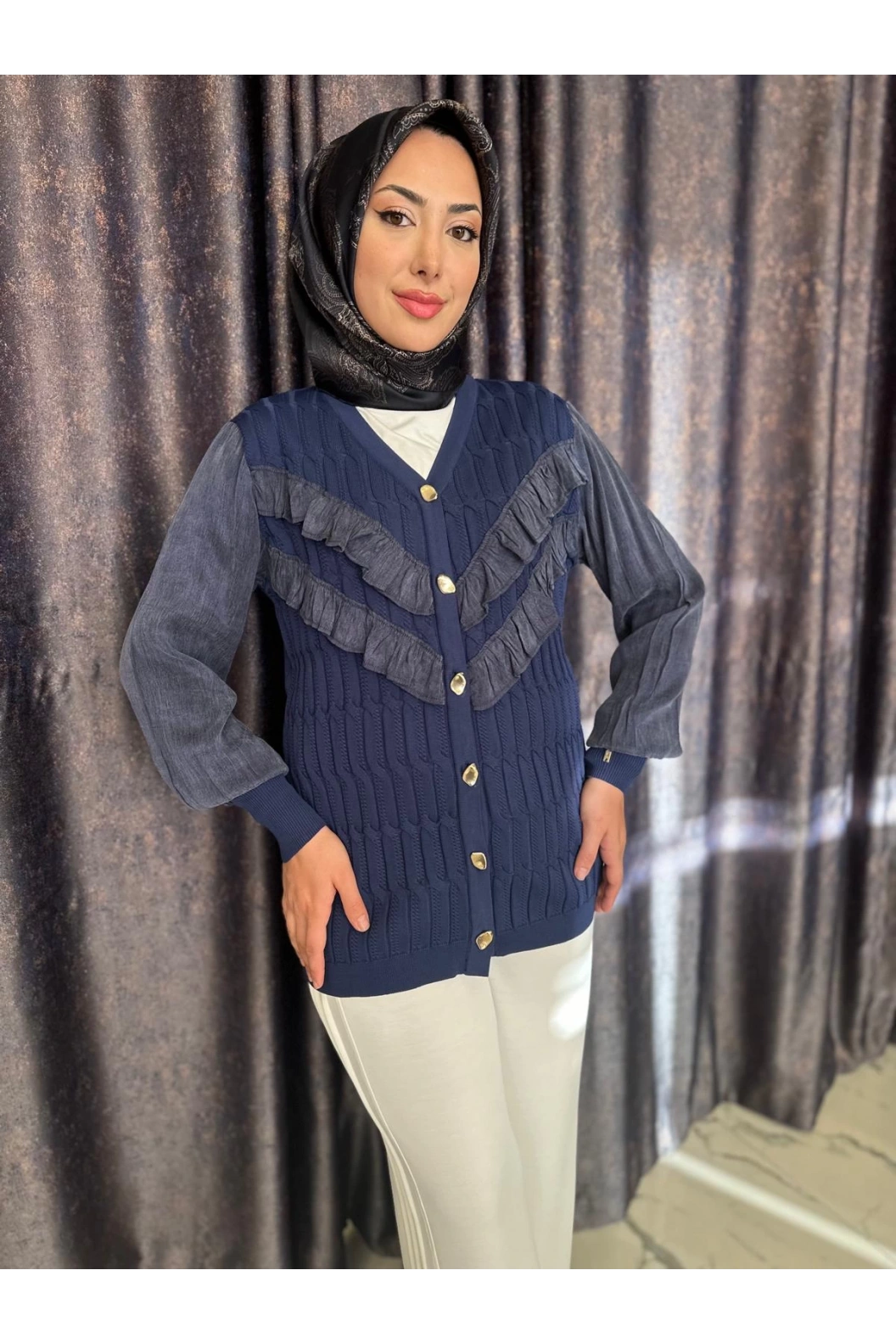 NİLİWİ-V YAKA FIRFIRLI HIRKA LACİVERT