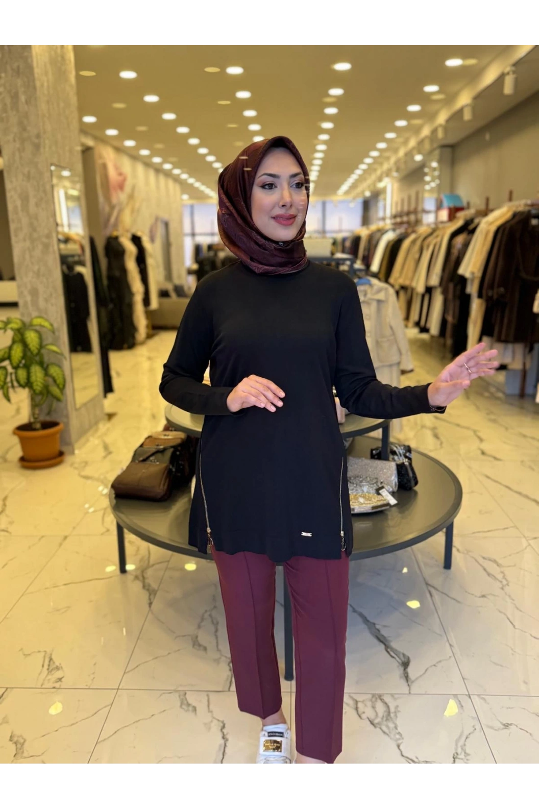 NİLİWİ-YANLARI FERMUARLI TUNİK SİYAH