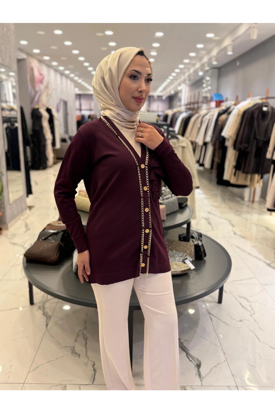 NİLİWİ-ZİNCİR DETAYLI HIRKA BORDO