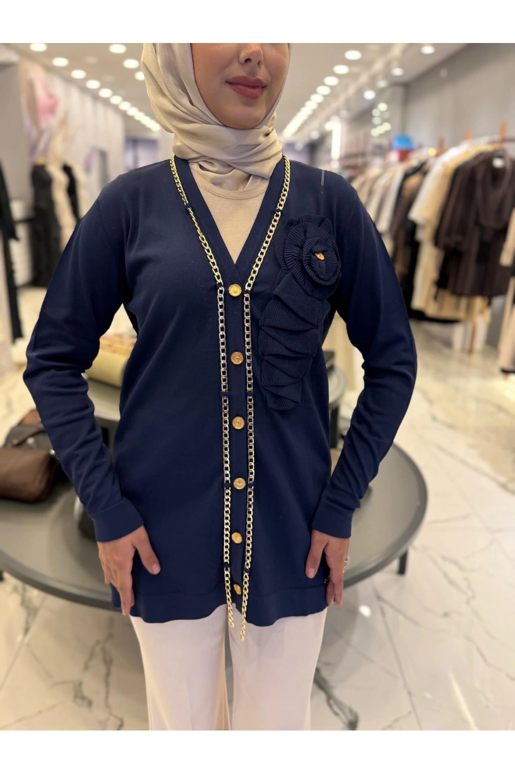NİLİWİ-ZİNCİR DETAYLI HIRKA LACİVERT