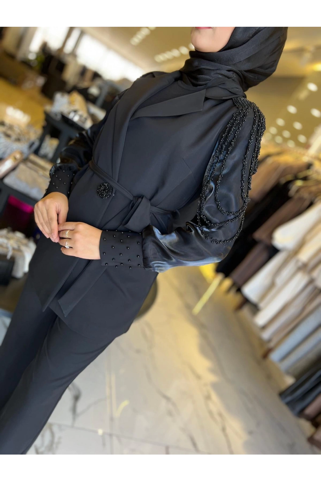 PERİ-OMZU BONCUK DETAYLI TAKIM SİYAH