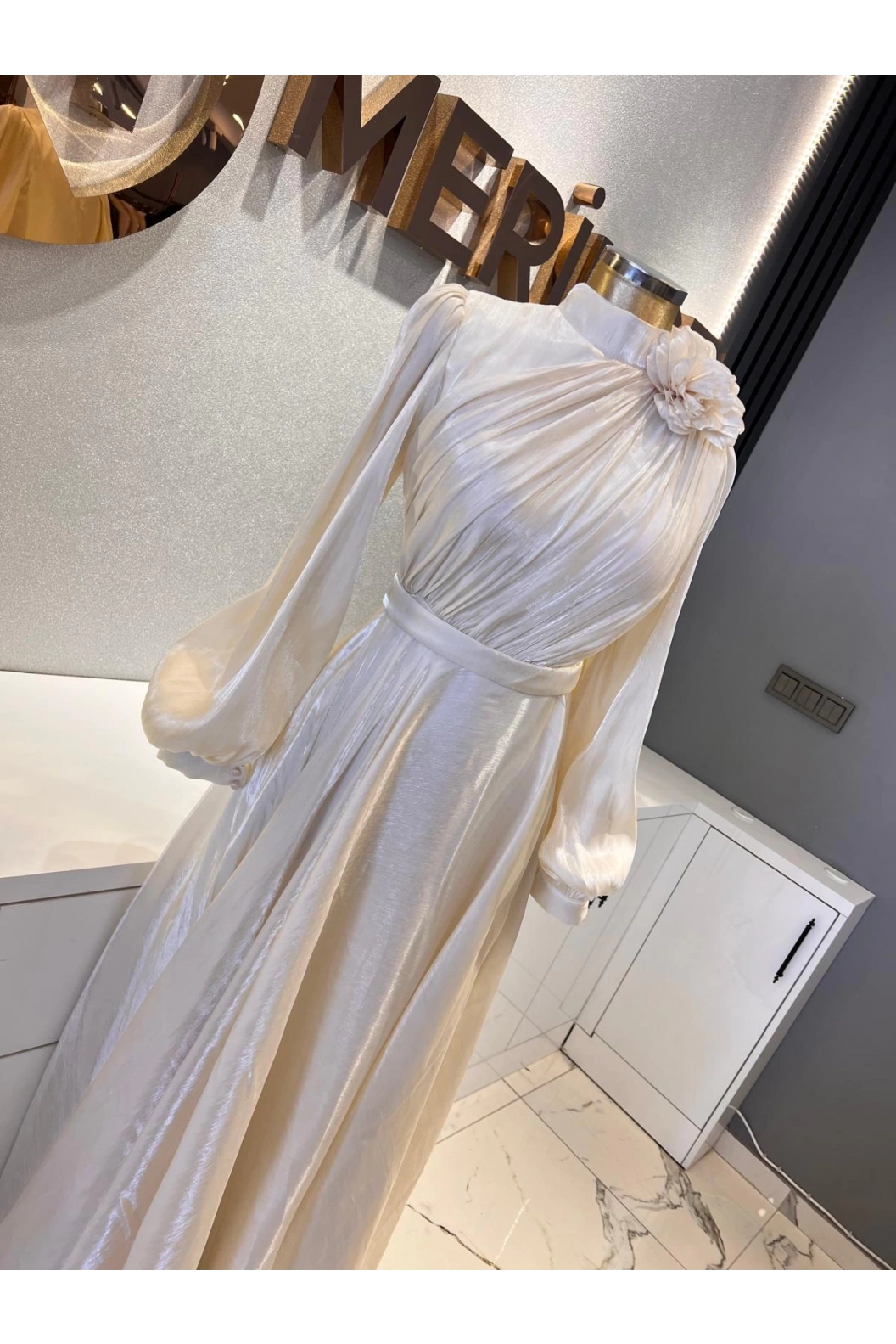 QRLİNE-JANJAN ELBİSE KREM