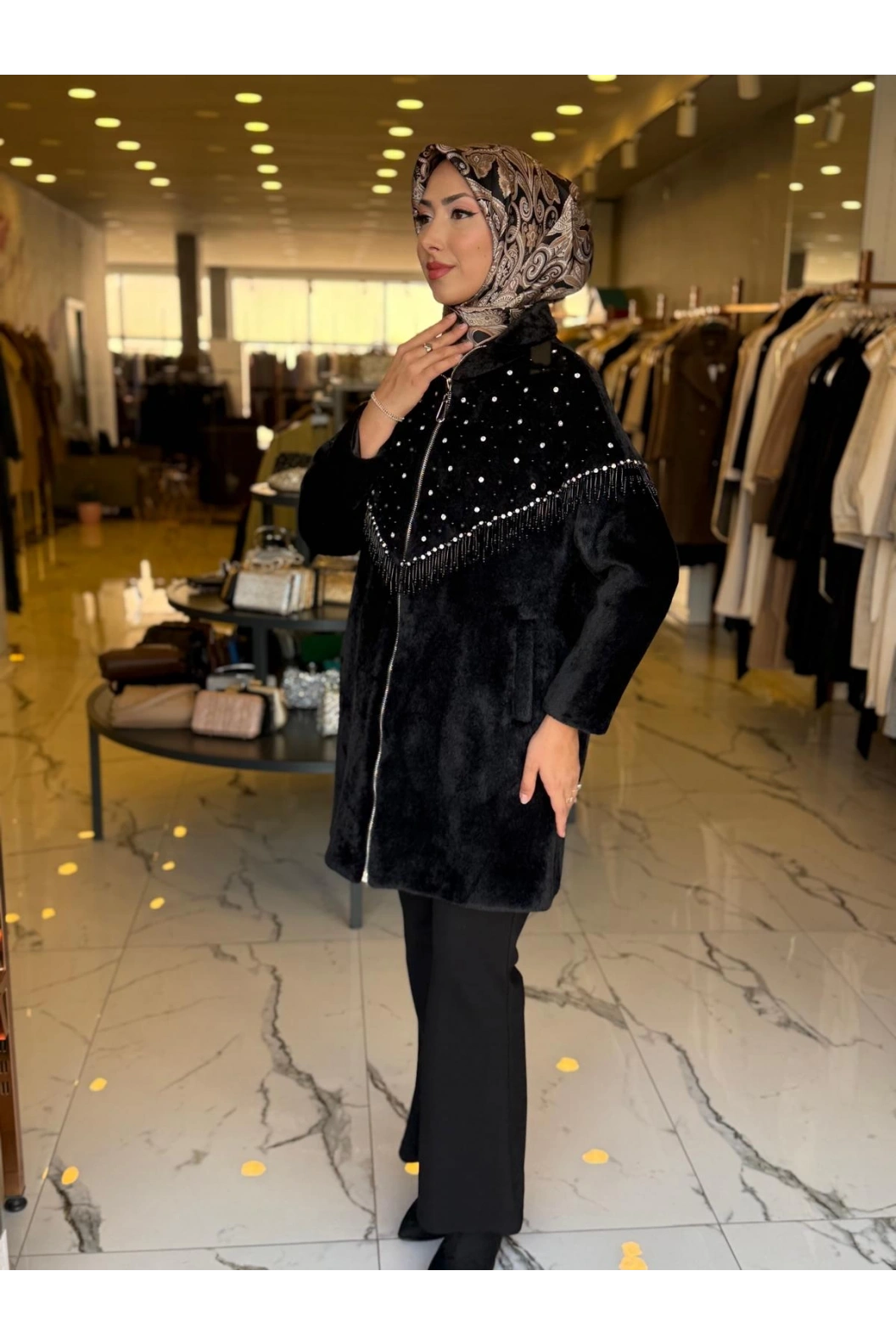 SOLİS-ANGORA İNCİLİ KABAN SİYAH