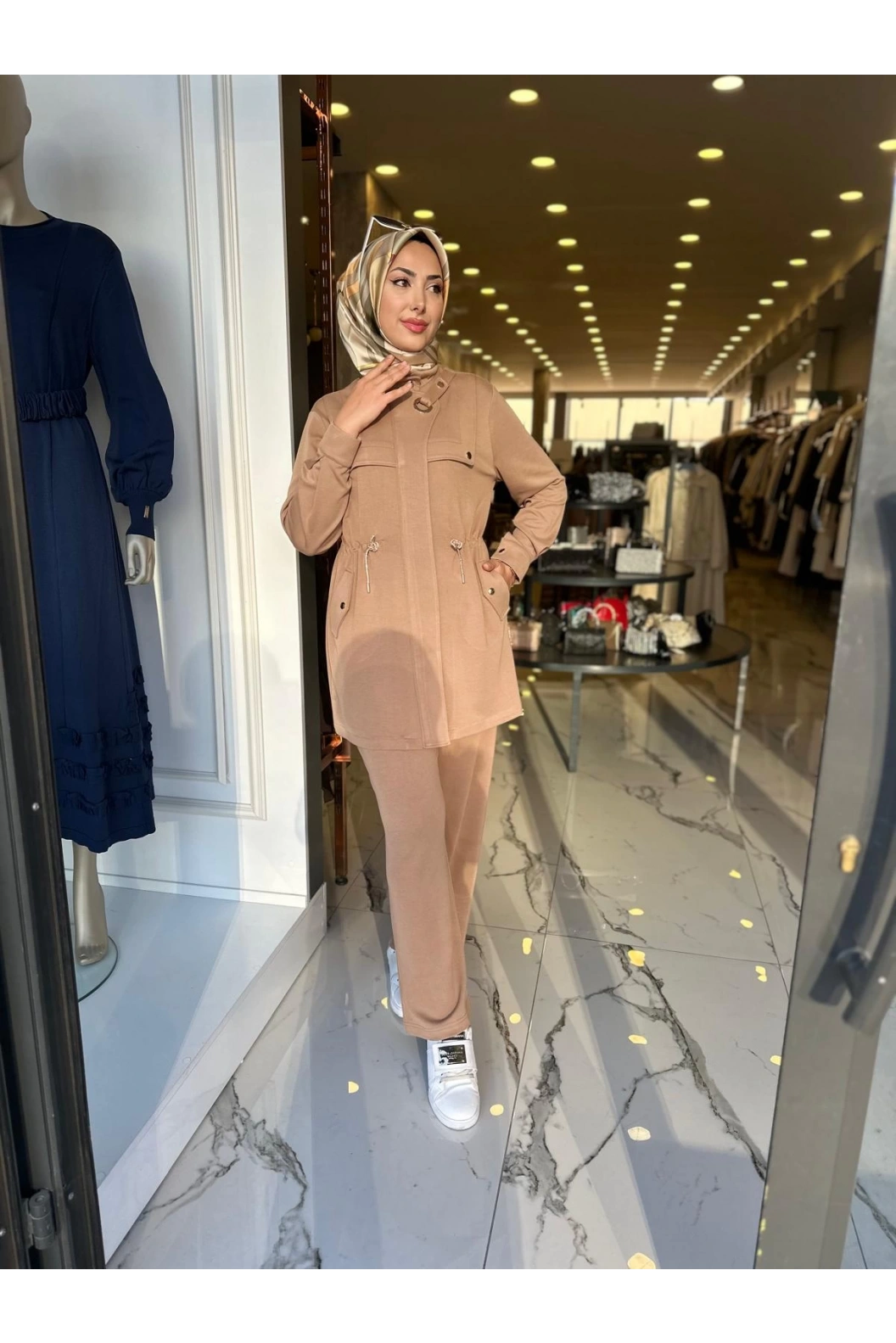 SOLİS-İKİLİ PANTOLONLU TAKIM VİZON