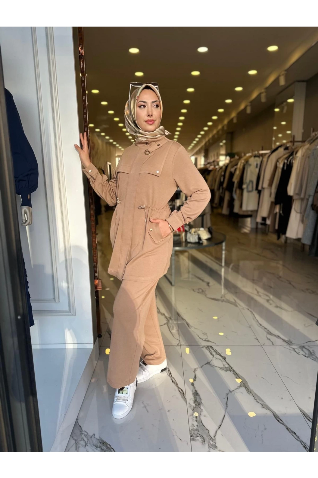 SOLİS-İKİLİ PANTOLONLU TAKIM VİZON