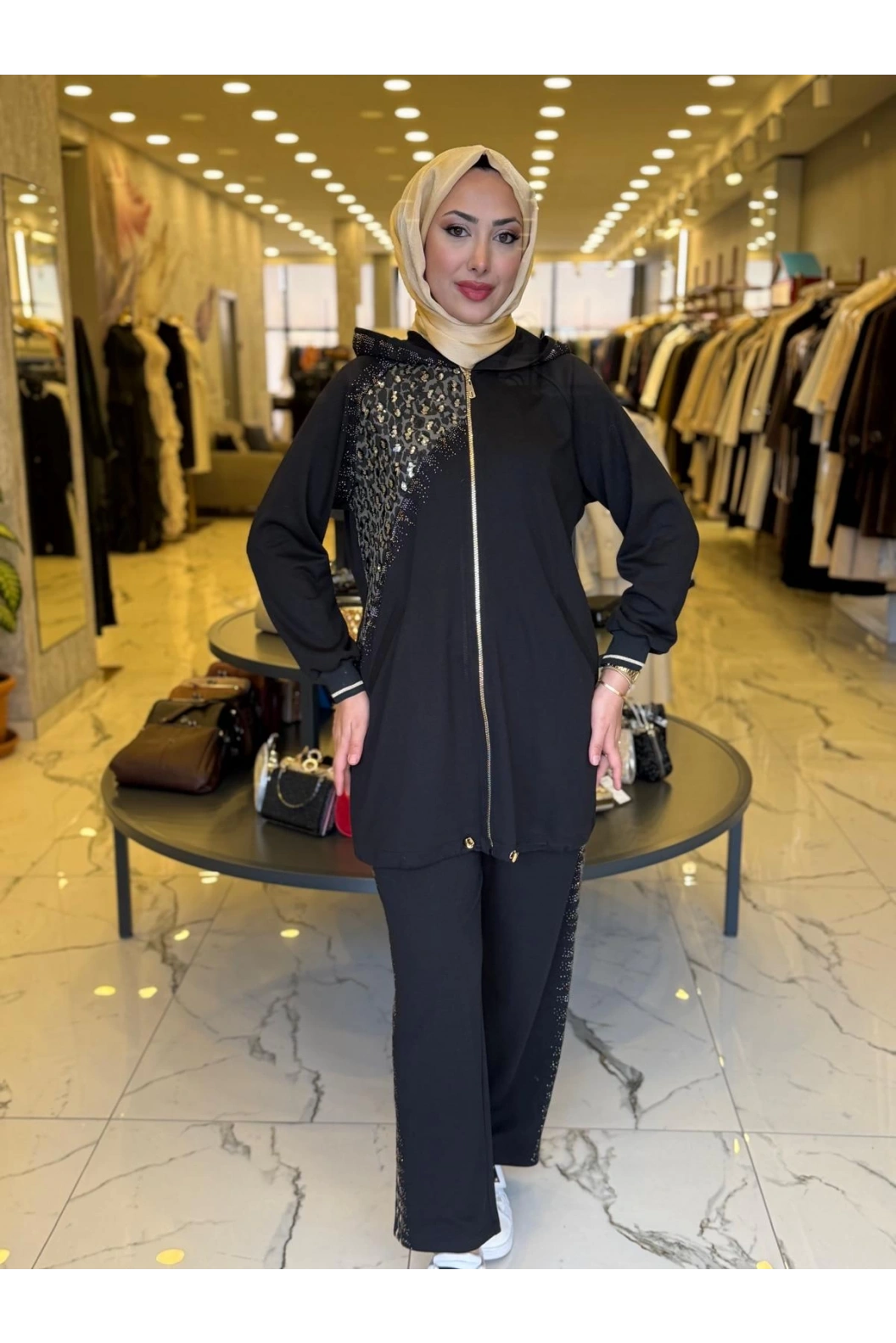 SOLİS-İKİLİ TAŞLI TAKIM SİYAH