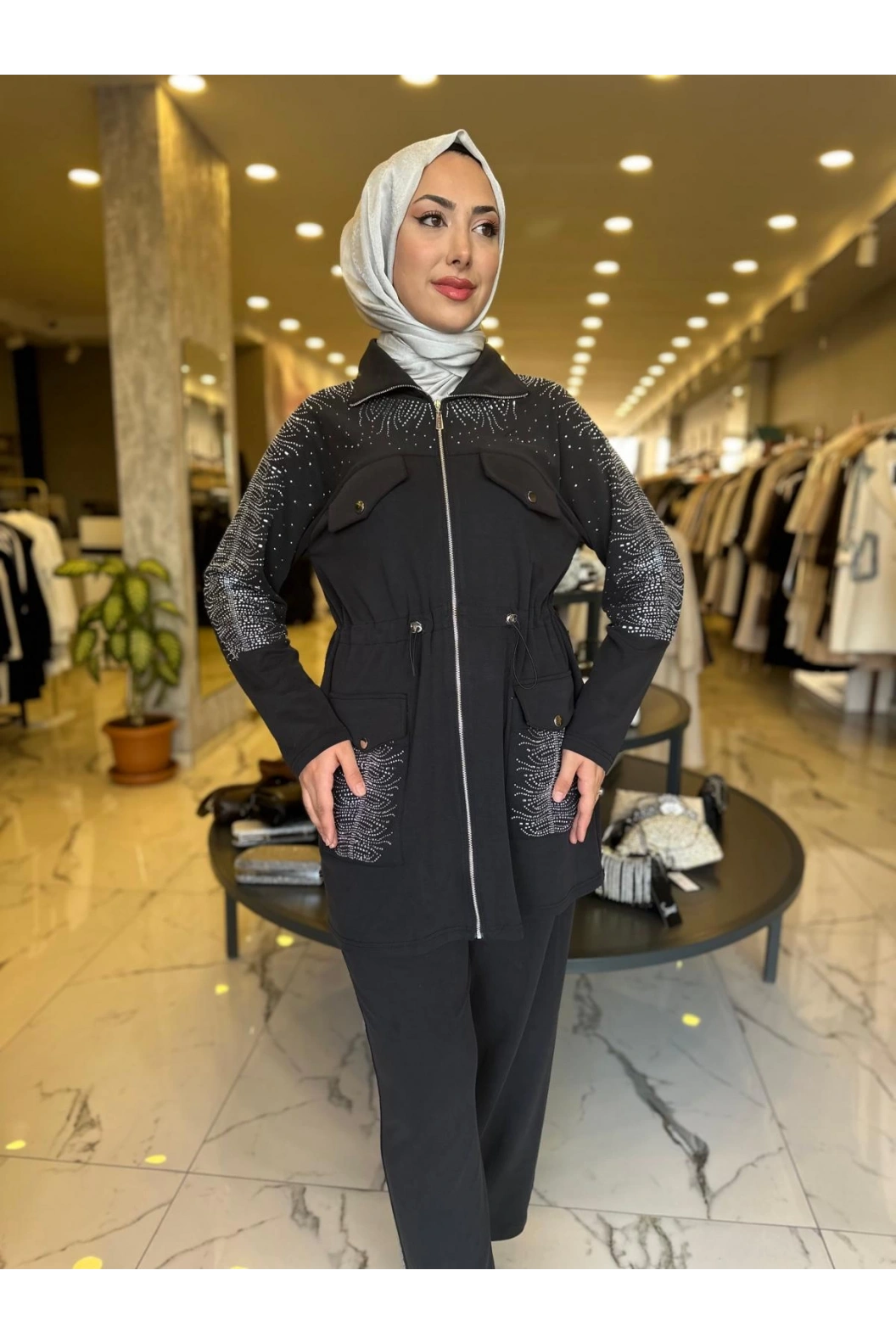 SOLİS-İKİLİ TAŞLI TAKIM SİYAH