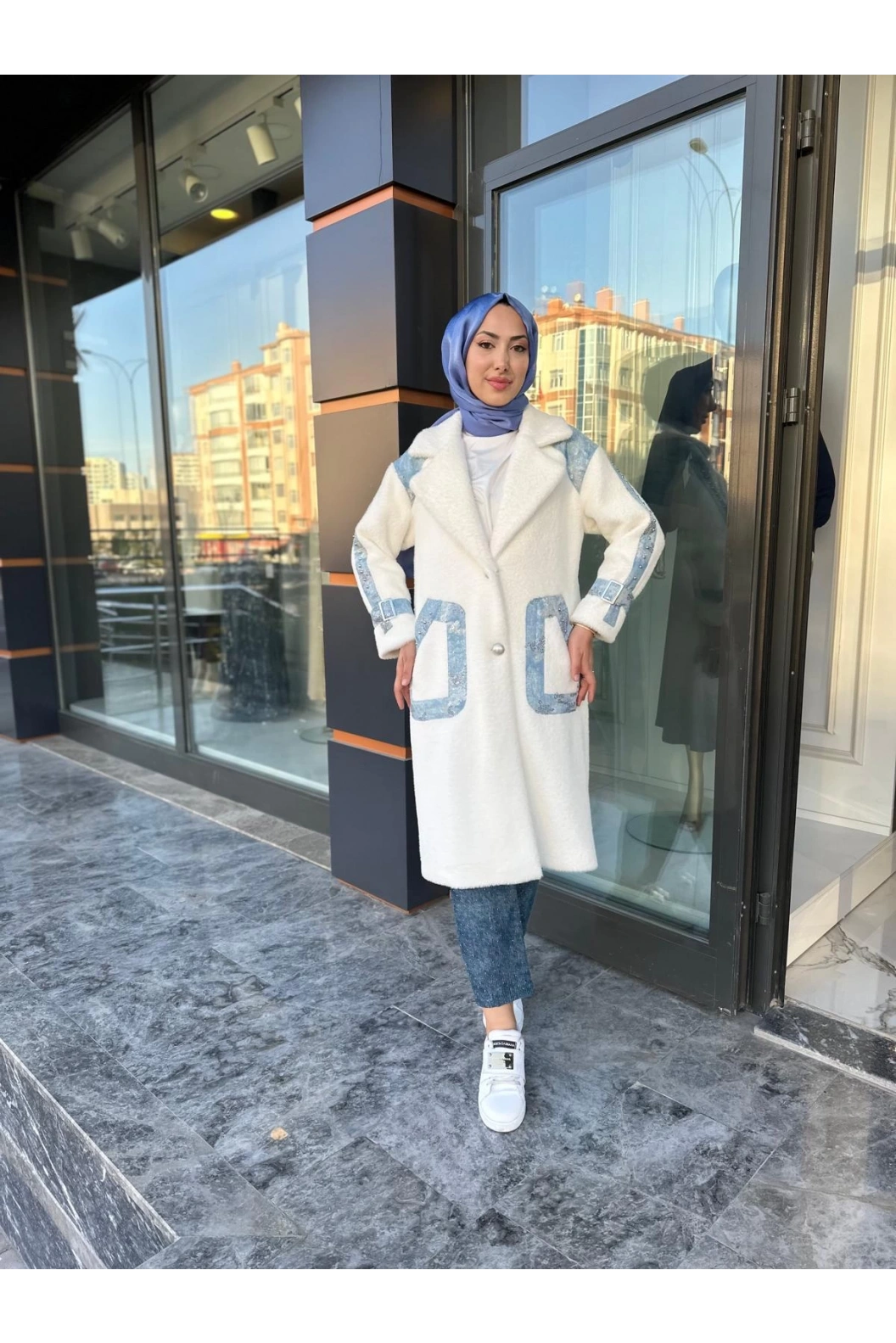 SOLİS-KOT DETAYLI ANGORA KABAN BEYAZ