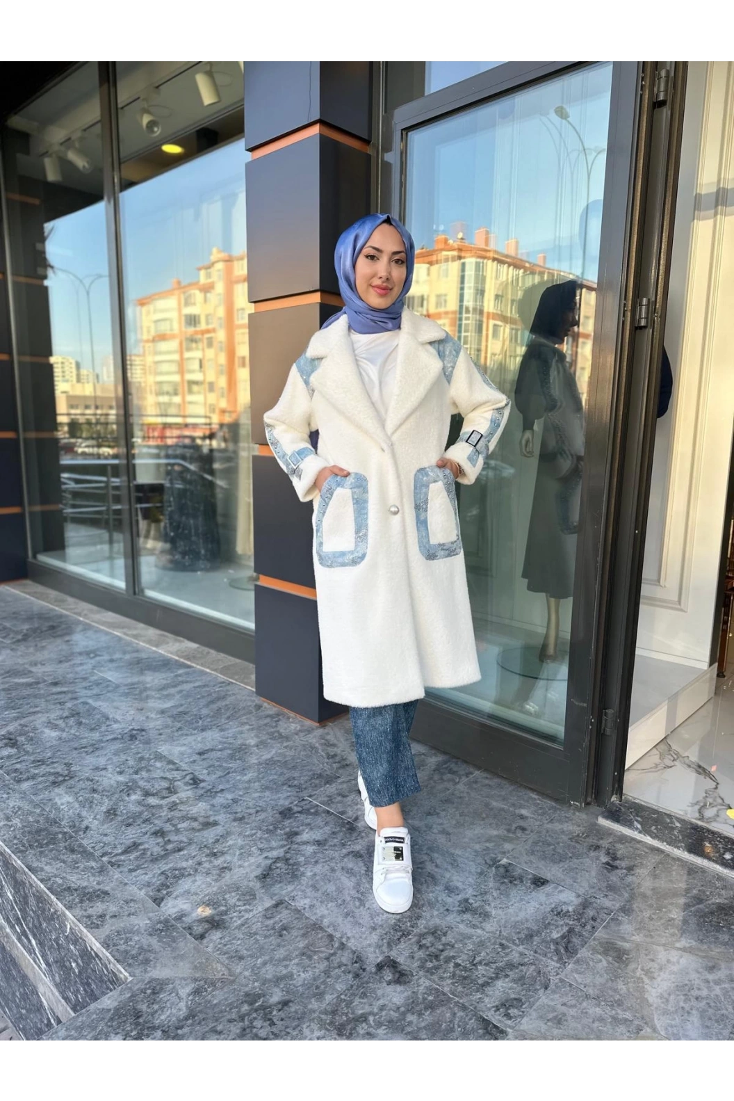 SOLİS-KOT DETAYLI ANGORA KABAN BEYAZ