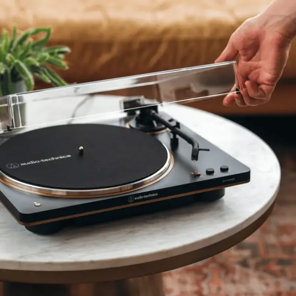 Audio Technica AT-LP 70XBT Kablosuz Otomatik Pikap ***