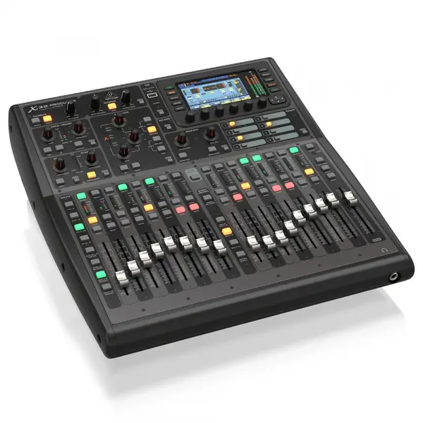 Behringer X32 PRODUCER Dijital Mikser 17 Fader