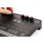 IK MULTIMEDIA UNO-SYNTH / Ses Modülü