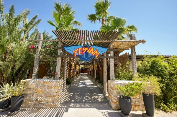 Çeşmede en sevdiğiniz Mekan FLY-INN