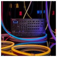 ROLAND SH-4D Masa üstü Synthesizer