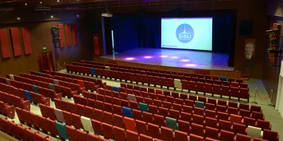 İstanbul Cemil Candaş Işık ve Ses Sistemi