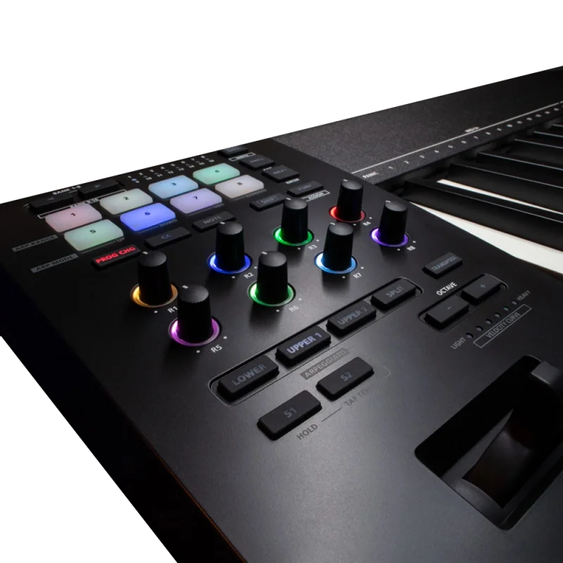 ROLAND A-88 MKII MIDI Klavye