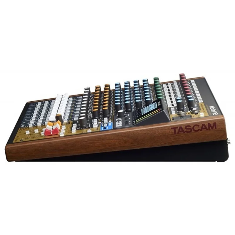 Tascam MODEL 12 10-Kanallı Dijital Recording Mixer DAW Kontrolcü, SD Kart Kaydedici