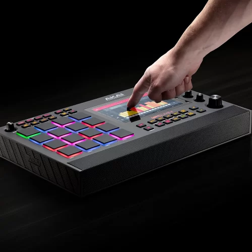 AKAI MPC LIVE 2 Müzik Prodüksiyonu Kontrol Cihazı