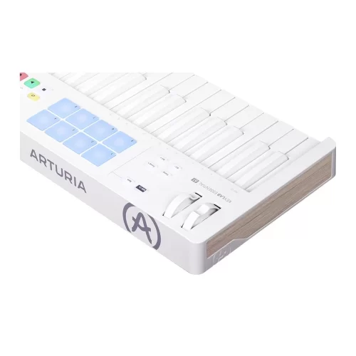 Arturia KeyLab Essential 61 mk3 - Alpine White 3.Nesil Akıllı MIDI Kontrolcü (61 Tuş) - Sınırlı Üretim Full Beyaz Tasarım