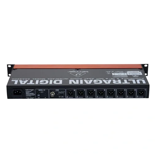 Behringer ADA8200 Midas Mikrofon Preamplifikatörlü 8 Girişli / 8 Çıkışlı Adat Ses Arayüzü