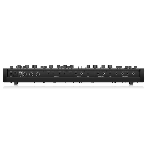 Behringer Ms5 Synthesizer