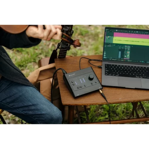 PreSonus Quantum ES 2 USB-C Ses Kartı 2 x 2, 24-bit / 192 kHz Ses Kartı + 6-Aylık Studio One+ Üyeliği