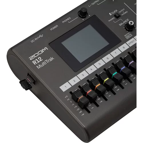 Zoom R12 MultiTrak Recorder (Touchscreen)
