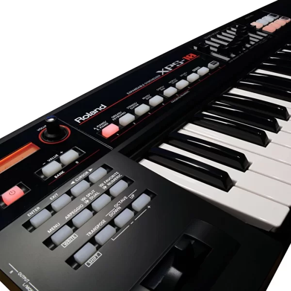 ROLAND XPS-10 Genişleyebilir Sentezleyici