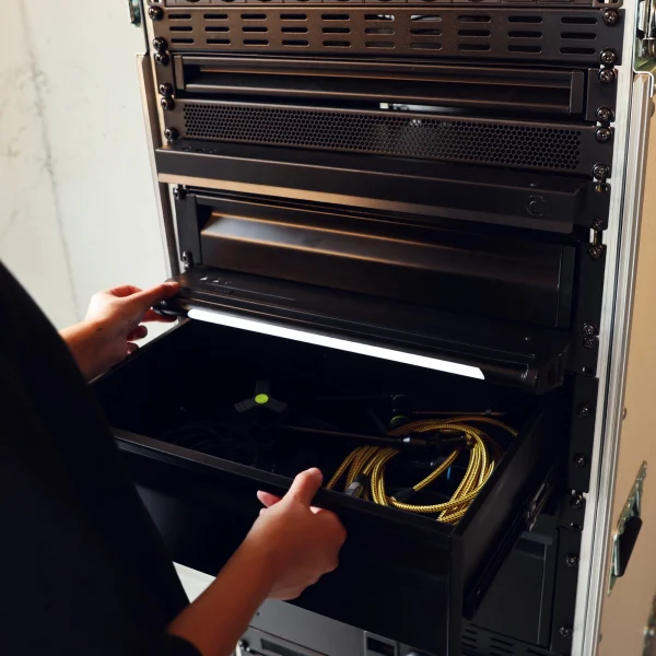 GRAVITY GLEDSTICK1B LED Işık Çubuğu (USB-C Şarj) Kompakt Manyetik ve Dimmable