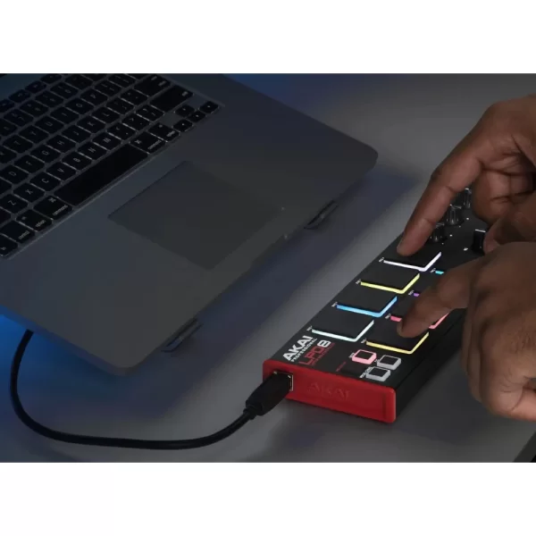 AKAI LPD8MK2 Müzik Prodüksiyonu Kontrol Cihazı