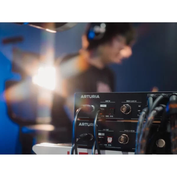 Arturia AudioFuse X8 IN 8 Kanal Analog Line / ADAT dönüştürücü