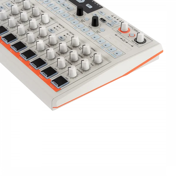 Arturia Drumbrute Impact 1984 10 sesli analog bir davul makinesi, yeni ve sade kırık beyaz estetiğiyle yeniden tasarlandı