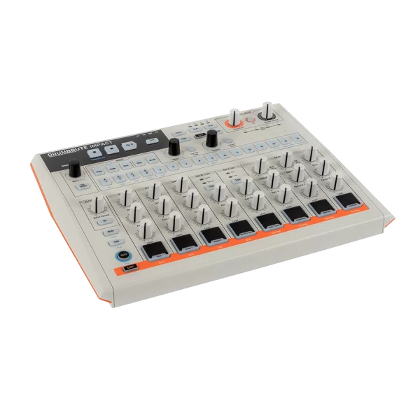 Arturia Drumbrute Impact 1984 10 sesli analog bir davul makinesi, yeni ve sade kırık beyaz estetiğiyle yeniden tasarlandı