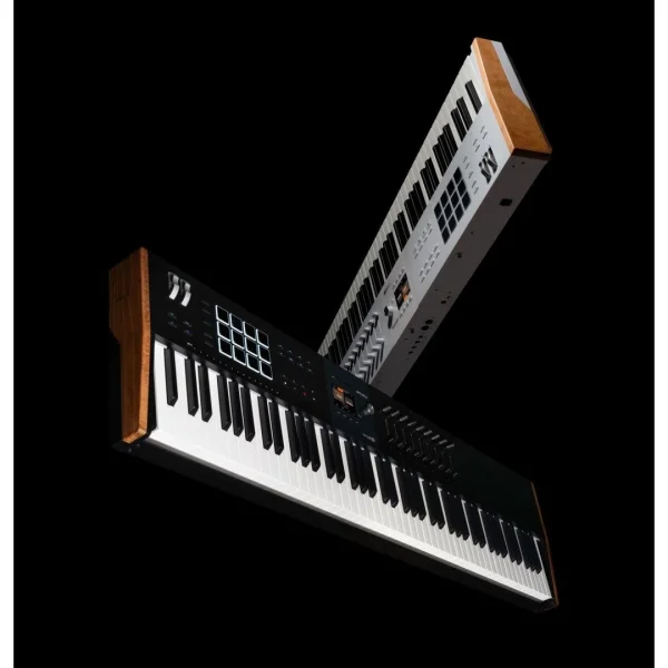 Arturia KeyLab 88 MK3 3. Nesil Gelişmiş 88 tuş keyboard/controller + Soft Synth