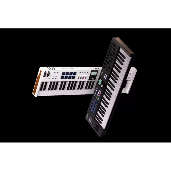 Arturia KeyLab Essential 49 mk3 - Alpine White 3.Nesil Akıllı MIDI Kontrolcü (49 Tuş) - Sınırlı Üretim Full Beyaz Tasarım
