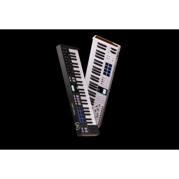 Arturia KeyLab Essential 61 mk3 - Alpine White 3.Nesil Akıllı MIDI Kontrolcü (61 Tuş) - Sınırlı Üretim Full Beyaz Tasarım