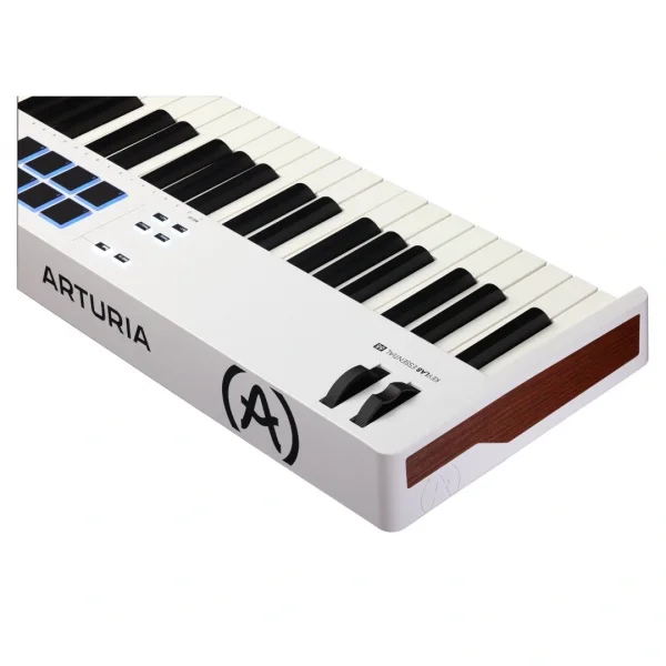 Arturia KeyLab Essential 88 MK3 88-tuş yarı-ağır tuşe keyboard/ MIDI ve Modular kontrolcü, Soft Synth
