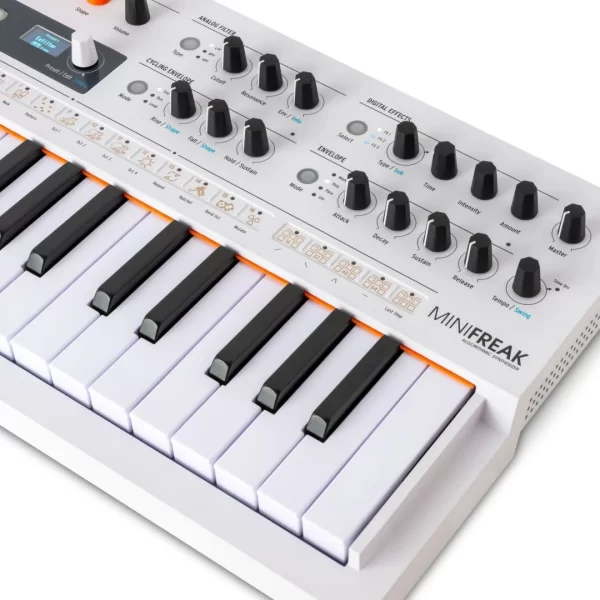 Arturia MiniFreak Vocoder Edition Güçlü polifonik hibrit klavyenin özel sürümü