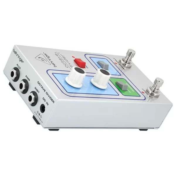 BEHRINGER Klasik Analog Oktav  Efekt Pedalı