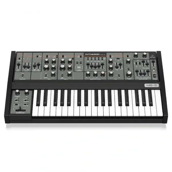 Behringer MS5 Synthesizer