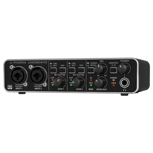 Behringer UMC204HD Ses Kartı