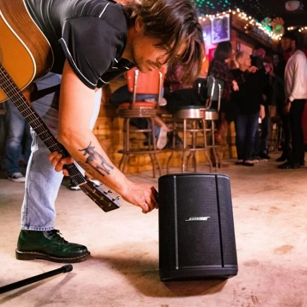 Bose S1 Pro+ Taşınabilir Pro-Plus Hoparlör, 6 160W 6.5 Kg, Bose Connect APP, Kablosuz mikrofon desteği