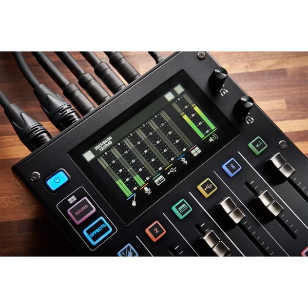 BOSS GCS-5 Gigcaster 5 Podcast Gaming Canlı Yayın Ses Mikseri
