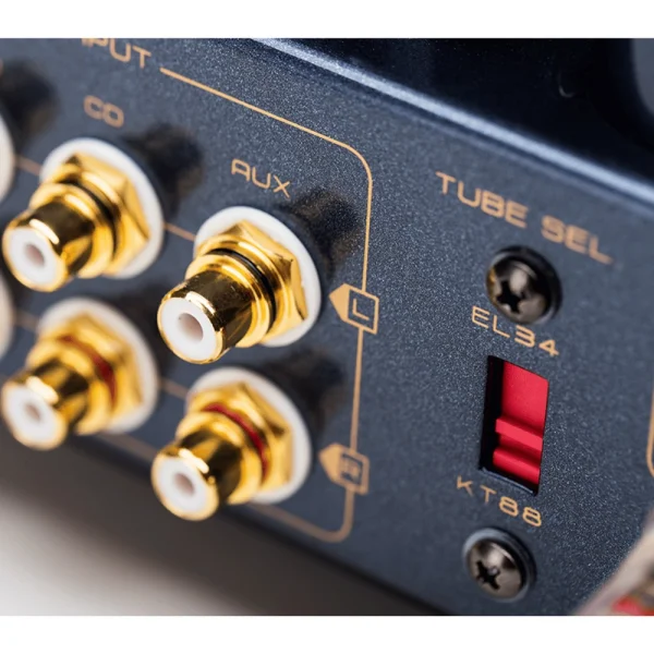 Cayin CS-55A Lambalı Entegre Amplifikatör ve DAC
