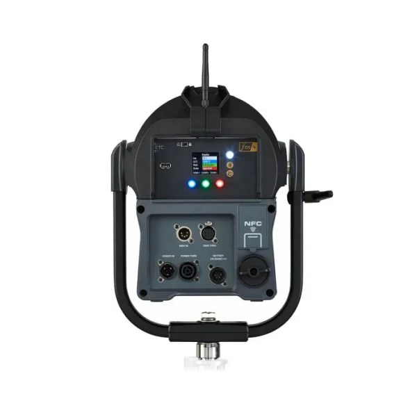 ETC fos/4 Fresnel LED Wash, 7h, Lustr X8, ETL | Tiyatro Stüdyo Işığı