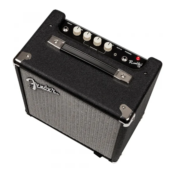 Fender Rumble 15 V3 Bas Gitar Amfisi