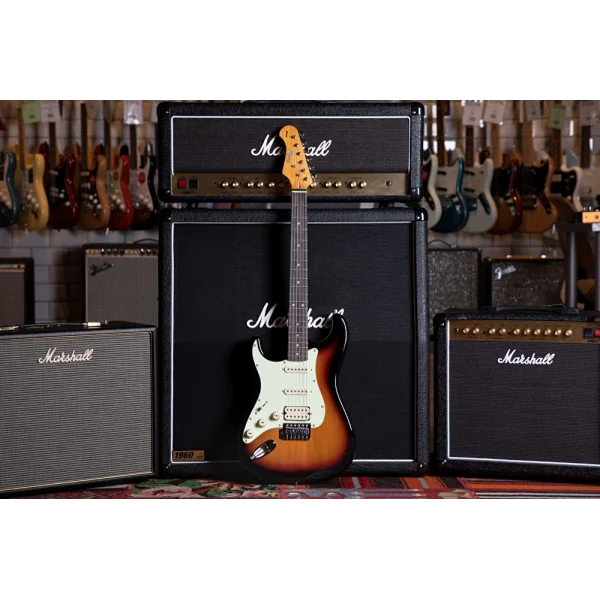 Kozmos KST-62LHSS-GRWN-3TS 62 HSS Gülağacı Klavye 3-Tone Sunburst Solak Elektro Gitar